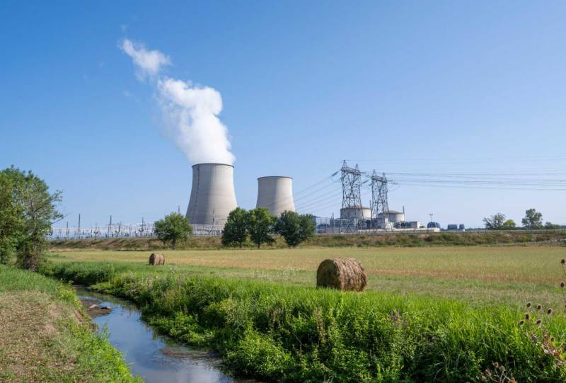 Illustration d'une centrale nucléaire française : intégrer la qualité et la sûreté nucléaire (ISO 19443) avec les exigences environnementales (ISO 14001) et de sécurité au travail (ISO 45001) pour une performance durable